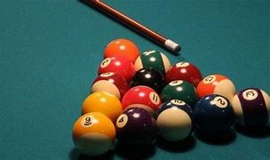 Billiard Bola Besar Dan Kecil